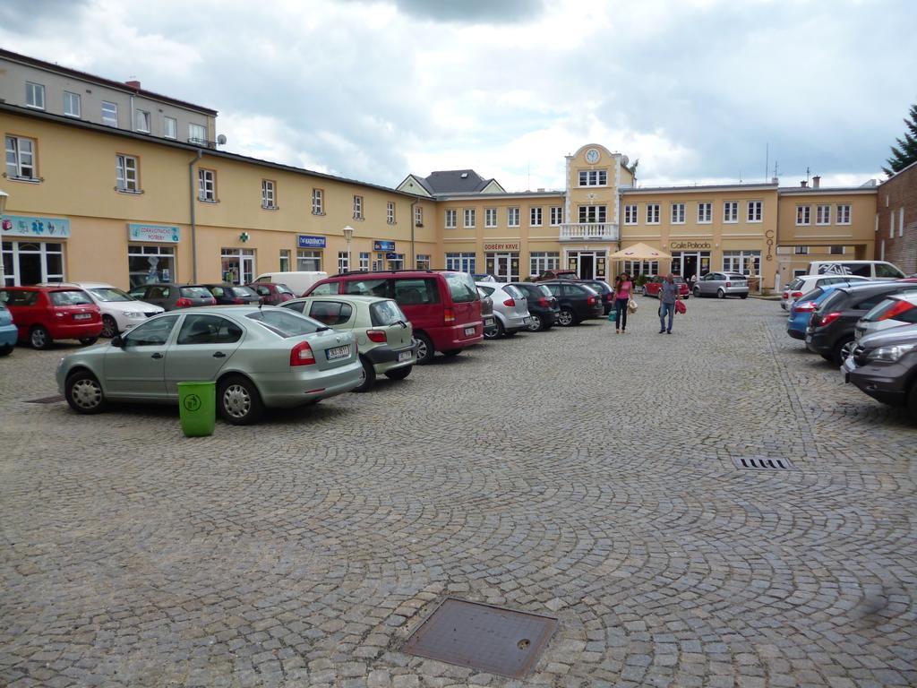 Pension Kamenny Dvur Mariánské Lázně Exteriör bild